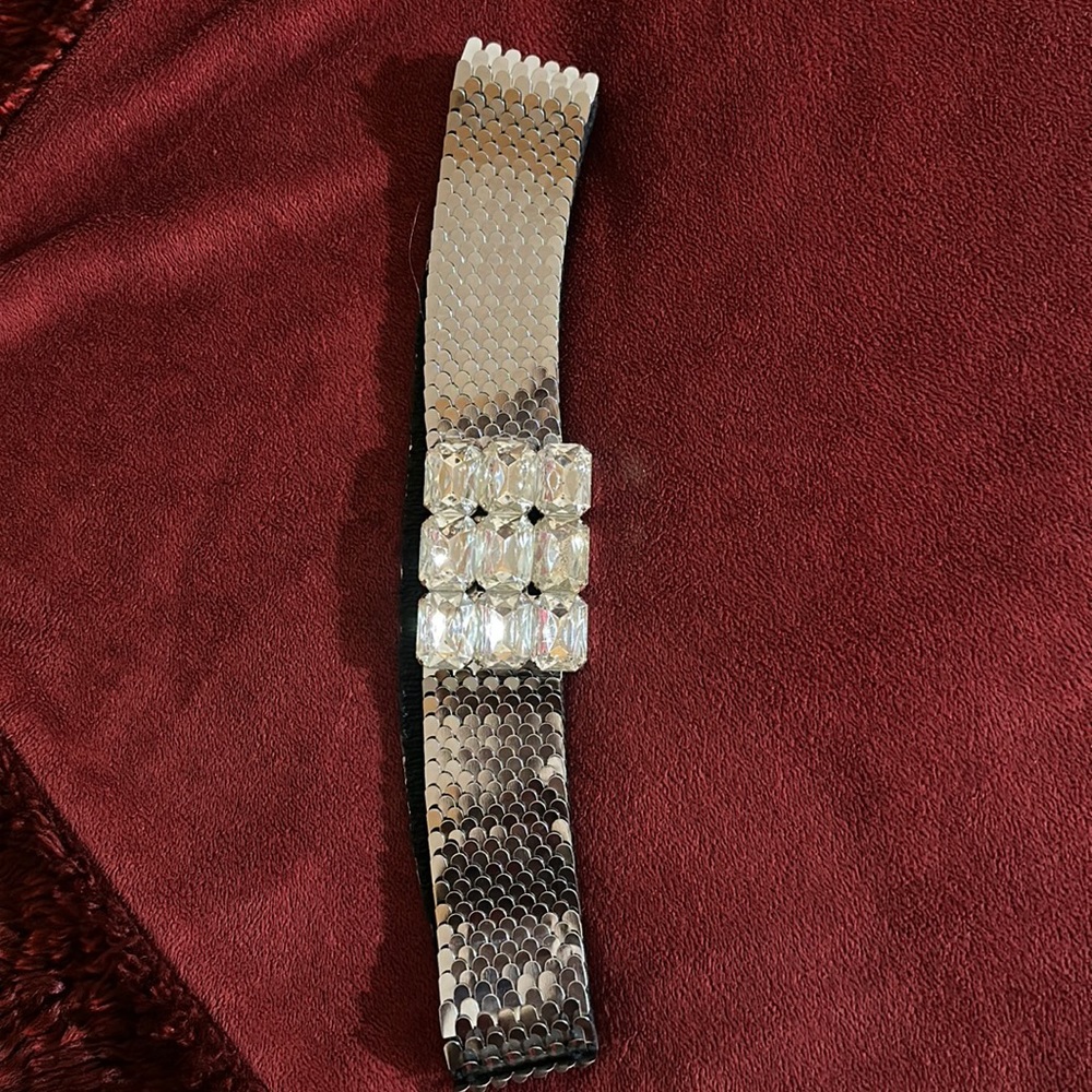 #38 Vintage elastic belt with jewel type buckle